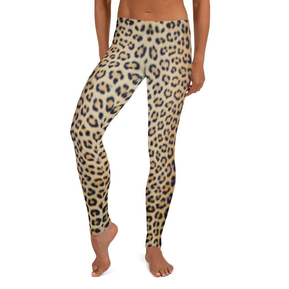 Women Set Leggings in Leopard