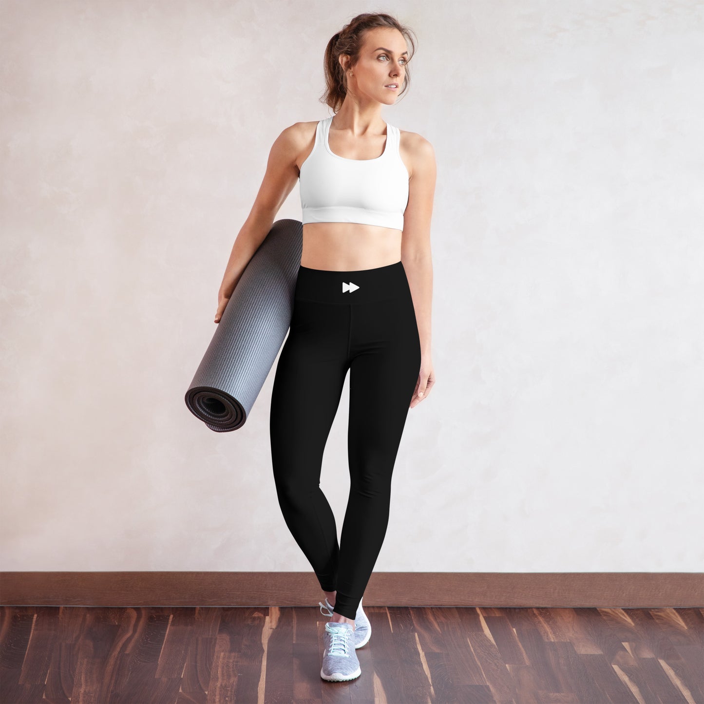 Women High-rise Yoga Leggings In Black Design