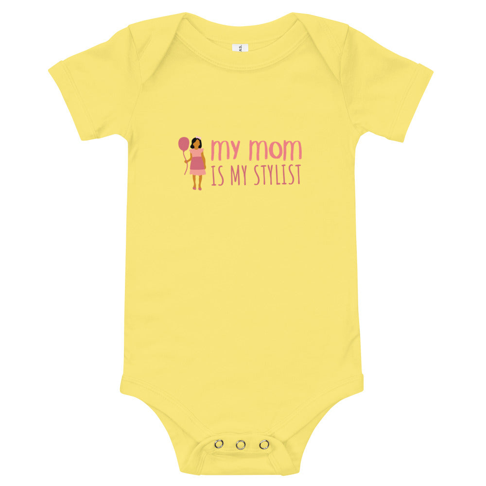 Baby T-shirt Bodysuit In My Mom Is My Stylist
